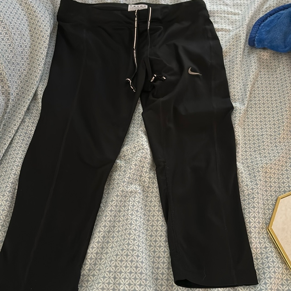 Nike dri fit leggings